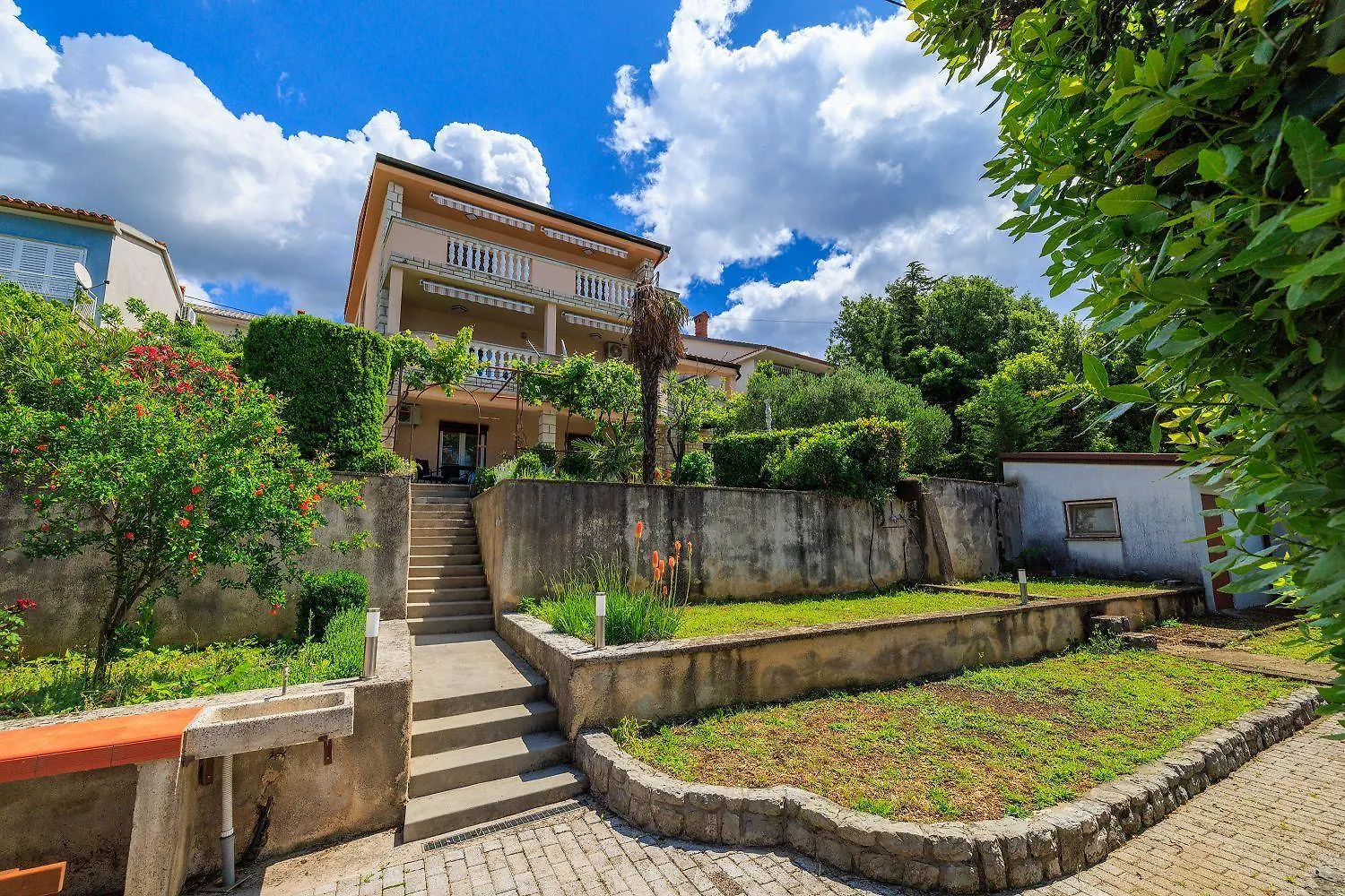 Renoviertes Apartment Nur 100 Meter Zum Strand Mit Meerblick, Grill, Terrasse Jadranovo Kroatië